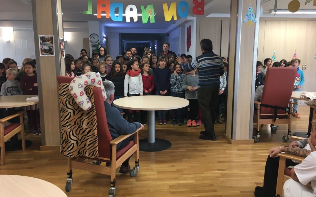 Cantada de Nadales escola Puiggraciós